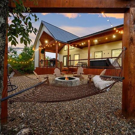 Under The Stars - Secluded, Hot Tub, Firepit, Games Villa Broken Bow Exteriör bild