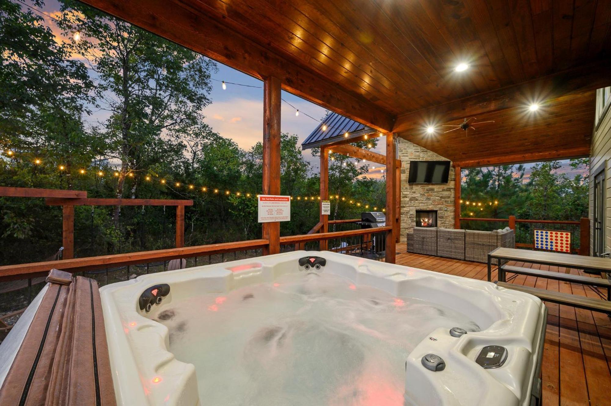 Under The Stars - Secluded, Hot Tub, Firepit, Games Villa Broken Bow Exteriör bild