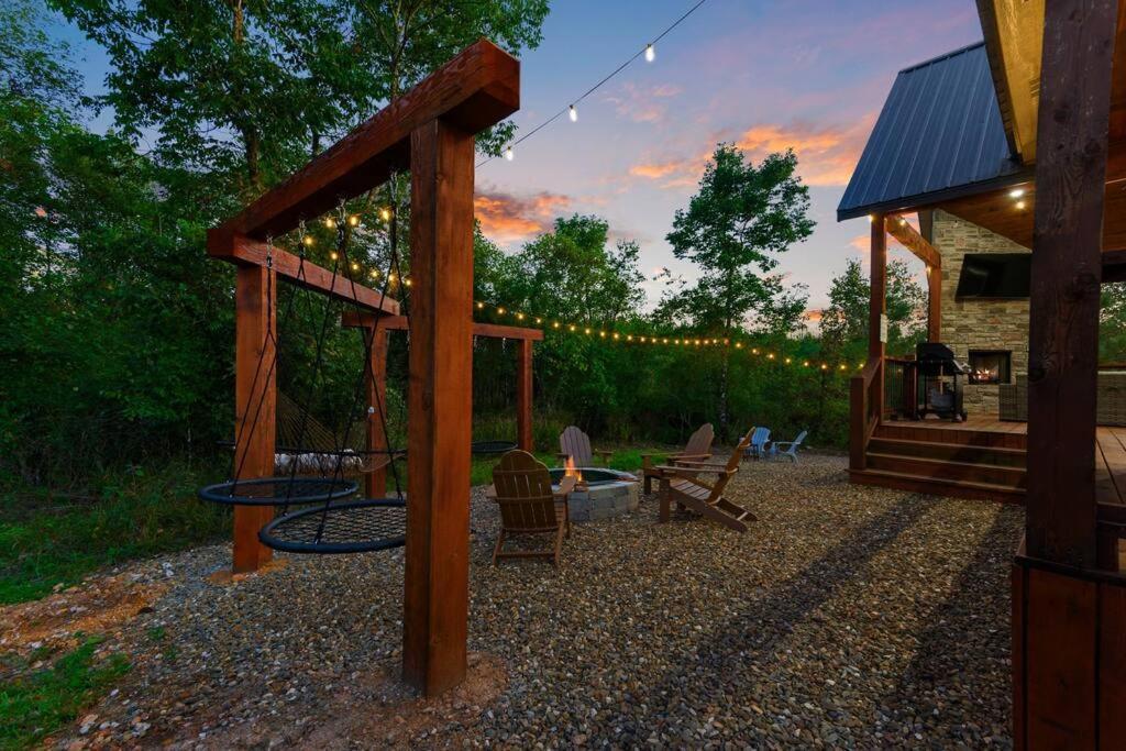 Under The Stars - Secluded, Hot Tub, Firepit, Games Villa Broken Bow Exteriör bild