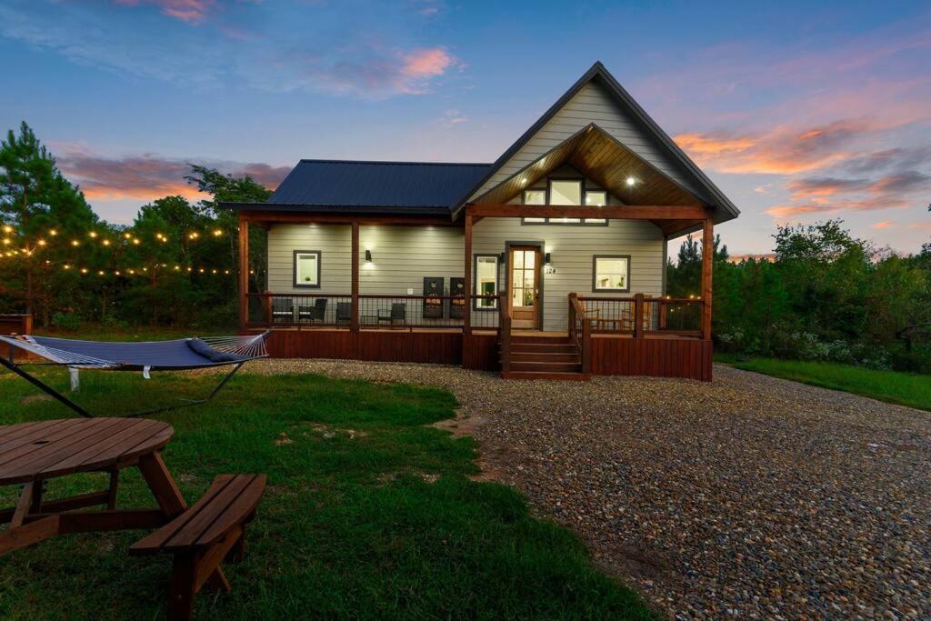 Under The Stars - Secluded, Hot Tub, Firepit, Games Villa Broken Bow Exteriör bild