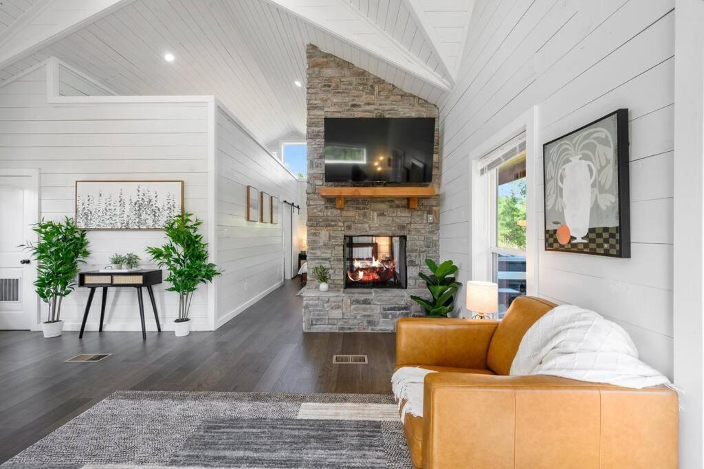 Under The Stars - Secluded, Hot Tub, Firepit, Games Villa Broken Bow Exteriör bild