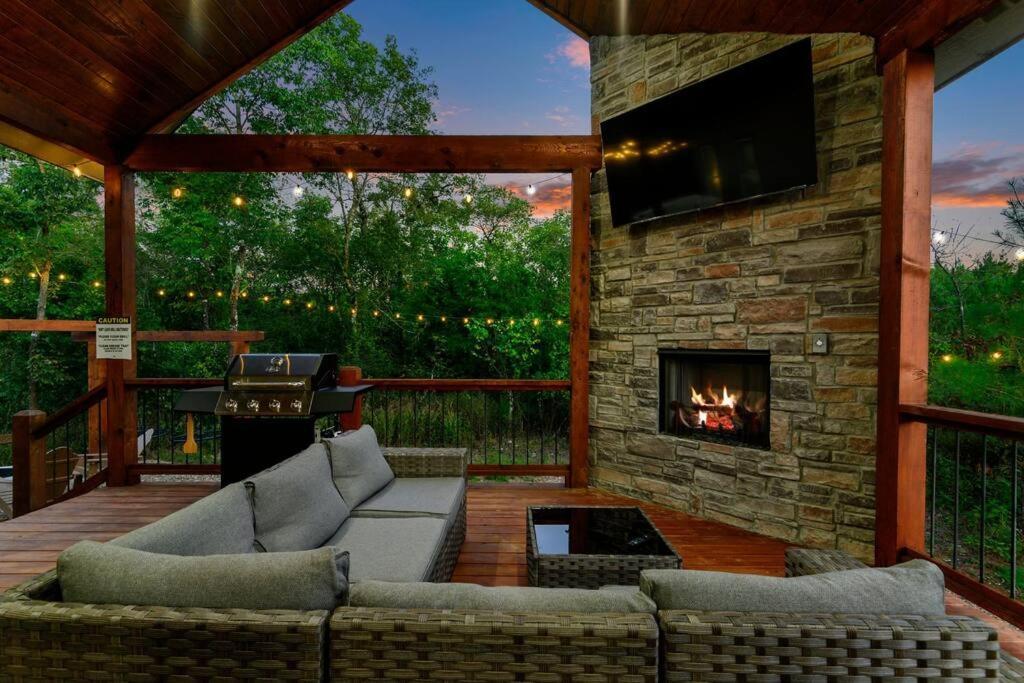 Under The Stars - Secluded, Hot Tub, Firepit, Games Villa Broken Bow Exteriör bild