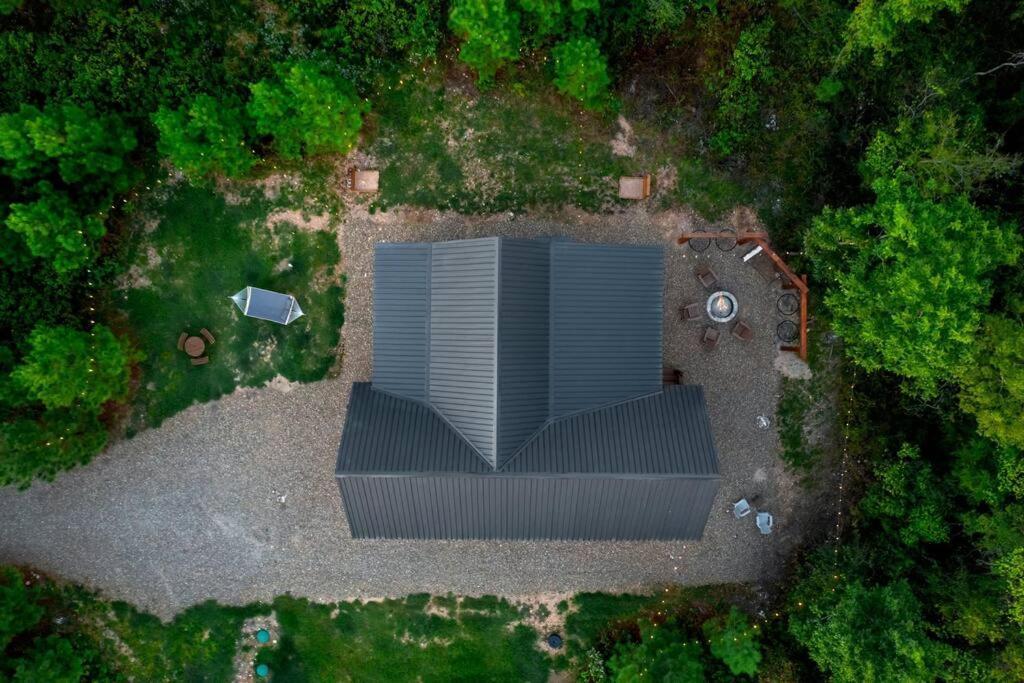 Under The Stars - Secluded, Hot Tub, Firepit, Games Villa Broken Bow Exteriör bild