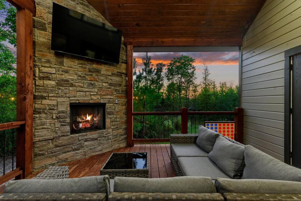 Under The Stars - Secluded, Hot Tub, Firepit, Games Villa Broken Bow Exteriör bild
